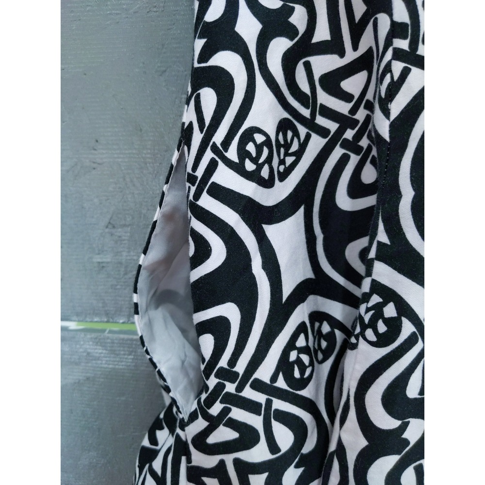 Robbie Bee Fit & Flare Dress Black White Print Lined Pockets Size 4 - Picture 9 of 10